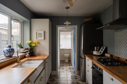 123 Downsell Road, London, E15 2BS