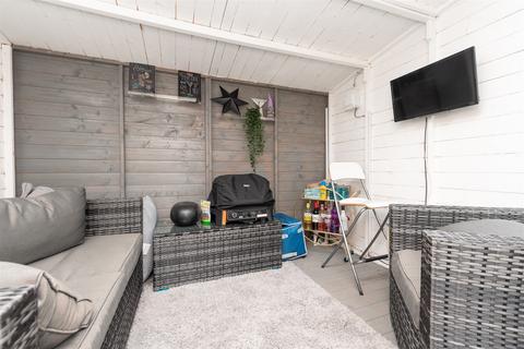 35 Alexandra Road, Gravesend, DA12 2QG