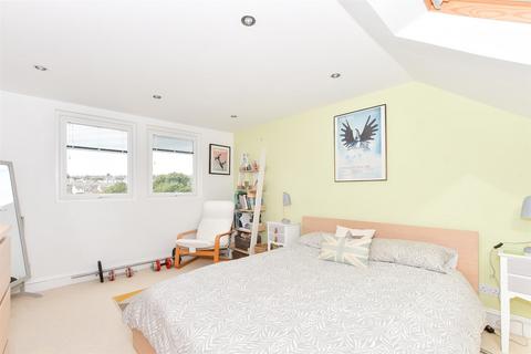 9 Barnett Road, Brighton, BN1 7GJ