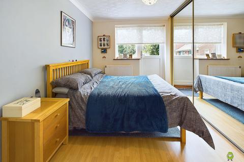 84 Horsham Road, Bexleyheath, DA6 7HP