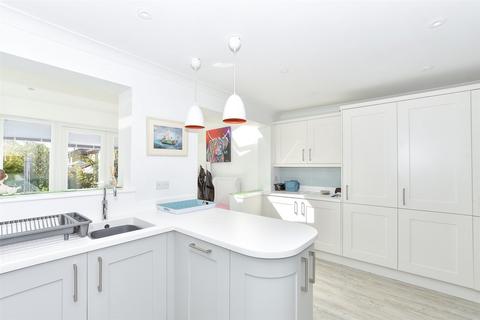 3 bedroom semi-detached house for sale, Bamborough Close, Southwater, Horsham, West Sussex