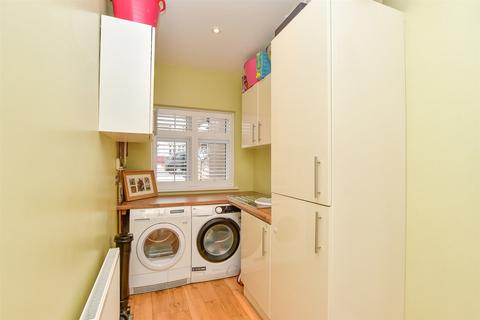 4 bedroom end of terrace house for sale, Somerset Avenue, Welling, Kent