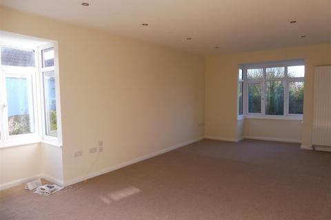 2 bedroom bungalow to rent, Monkton Heathfield, Taunton