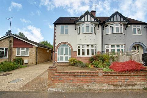 4 bedroom semi-detached house to rent, Hamilton Road, Hunton Bridge, Kings Langley