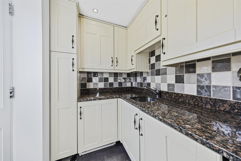 86b Newton Rd Web27.jpg