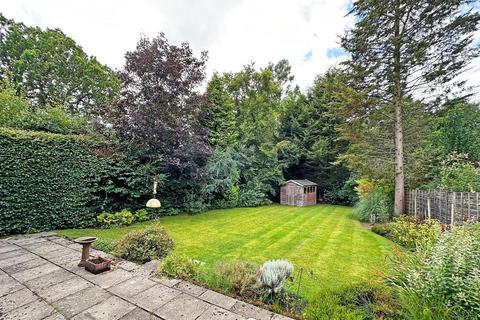 4 bedroom detached bungalow for sale, Longsides Road, Hale Barns