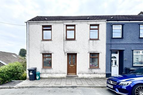 4 bedroom end of terrace house for sale, Hirwaun, Aberdare CF44