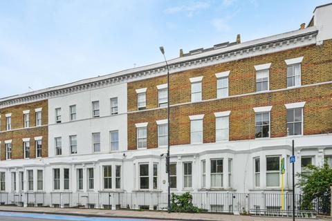 3 bedroom flat for sale, Dovedale Gardens, Battersea Park Road, Battersea, London, SW11