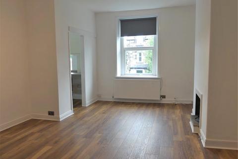 2 bedroom apartment to rent, Alexandra Crescent, Ilkley LS29