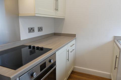 2 bedroom apartment to rent, Alexandra Crescent, Ilkley LS29