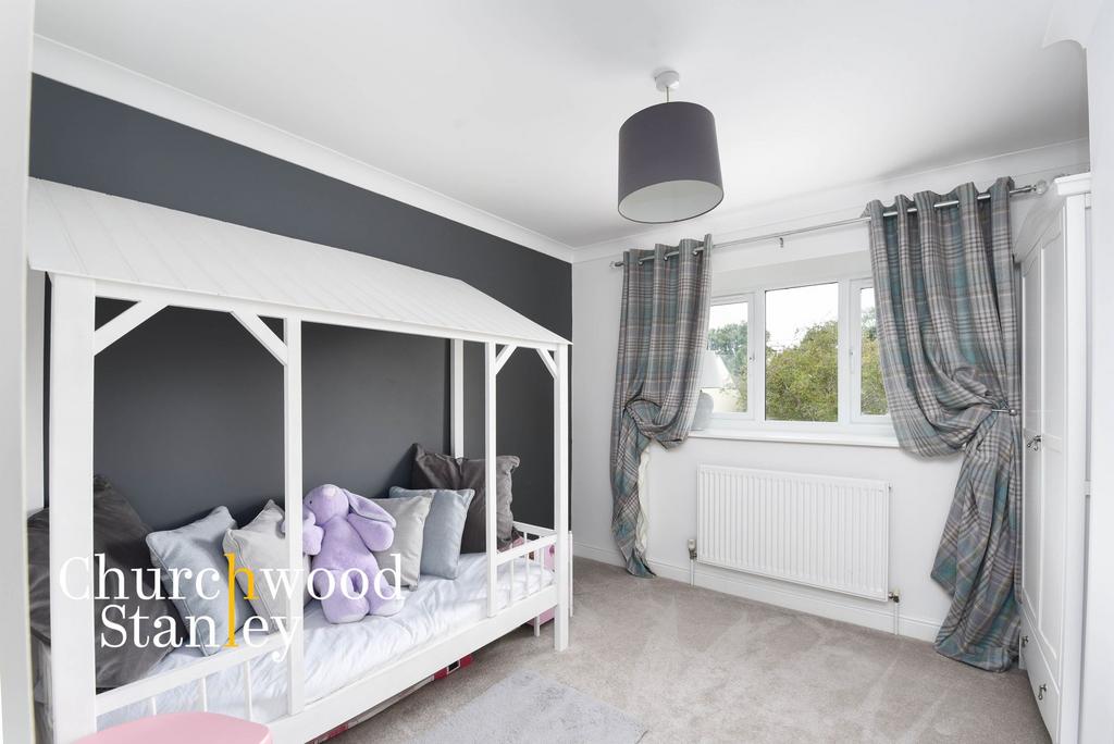 Fourth bedroom