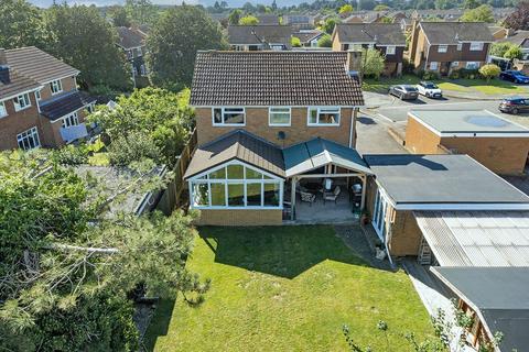 4 bedroom detached house for sale, Maidenhead SL6