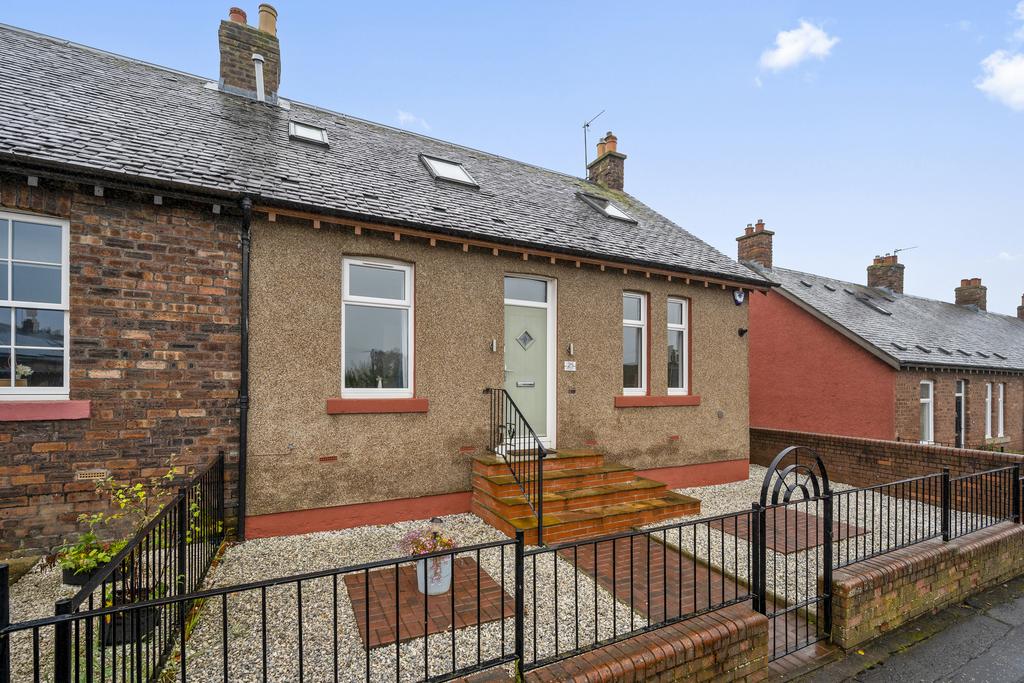 25 Sixth Street, Newtongrange, EH22 4LE 3 bed end of terrace house for