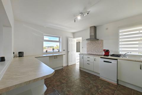 4 bedroom detached house for sale, Dunheved Road, Launceston PL15