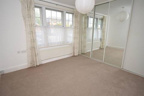 7 Pier Avenue, Whitstable, CT5 2HQ