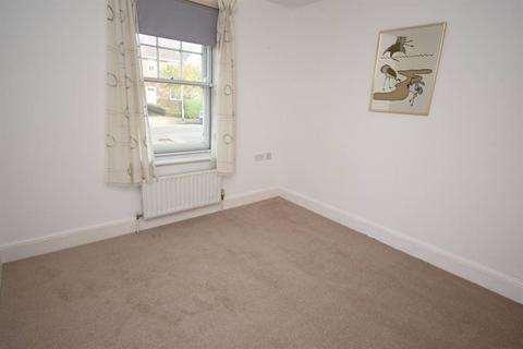 7 Pier Avenue, Whitstable, CT5 2HQ