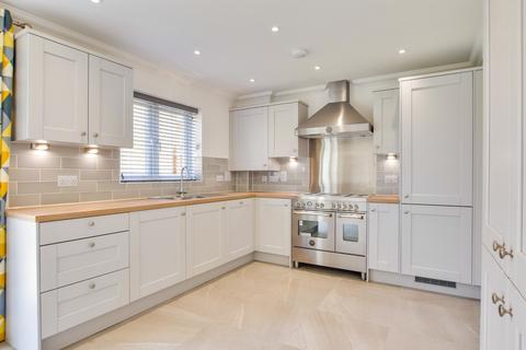 5 bedroom detached house for sale, Woodlands Park, New Homes