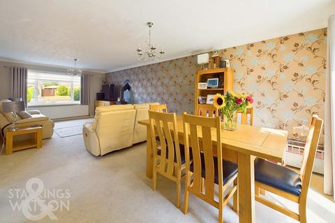 4 bedroom detached house for sale, Hawk Crescent, Diss