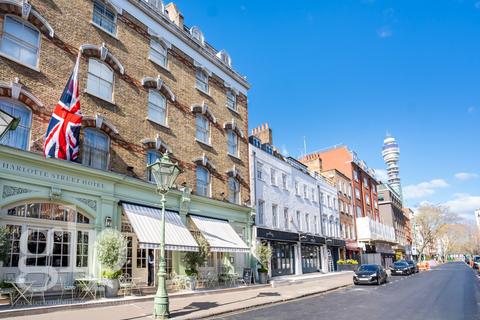 1 bedroom apartment to rent, Charlotte Street, Fitzrovia, W1T