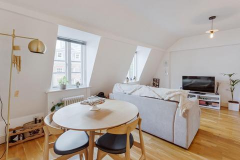 1 bedroom apartment to rent, Charlotte Street, Fitzrovia, W1T