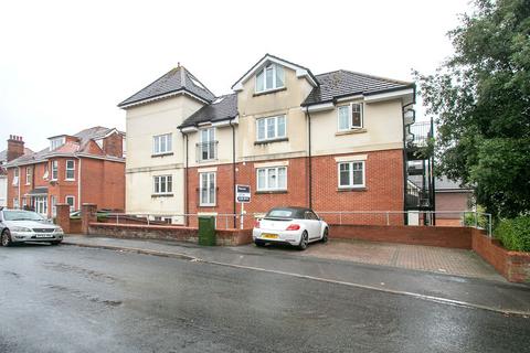 3 bedroom flat for sale, Burnaby Road, Bournemouth BH4