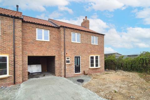 4 bedroom end of terrace house for sale, Hutton Road, Hutton Cranswick, YO25 9PN