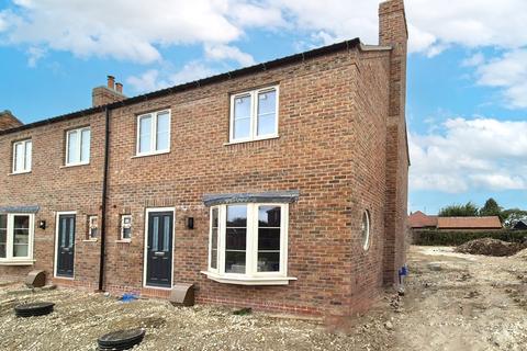 3 bedroom semi-detached house for sale, Hutton Road, Hutton Cranswick, YO25 9PN