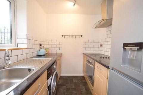 1 bedroom flat to rent, Flanders Court, Luther King Close, London E17