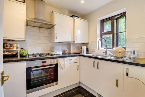 1 bedroom flat for sale, Balfour Court, Station Road, Harpenden, AL5