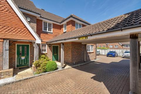 24 Hopkin Close, Guildford, GU2 9LS