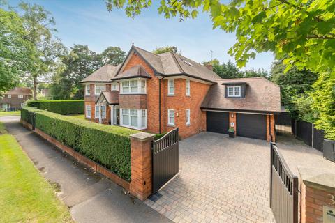 5 bedroom detached house for sale, The Avenue, Crowthorne, Berkshire, RG45