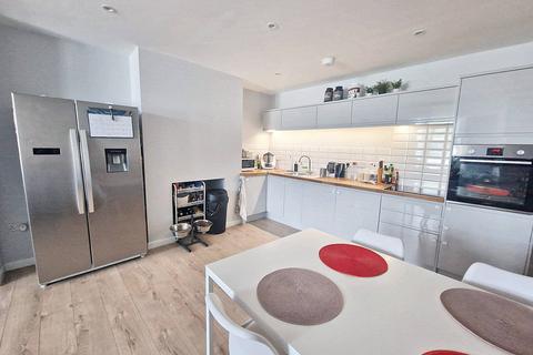 19a Argyle Terrace, Bath, BA2 3DF
