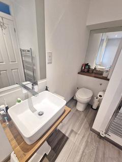 19a Argyle Terrace, Bath, BA2 3DF