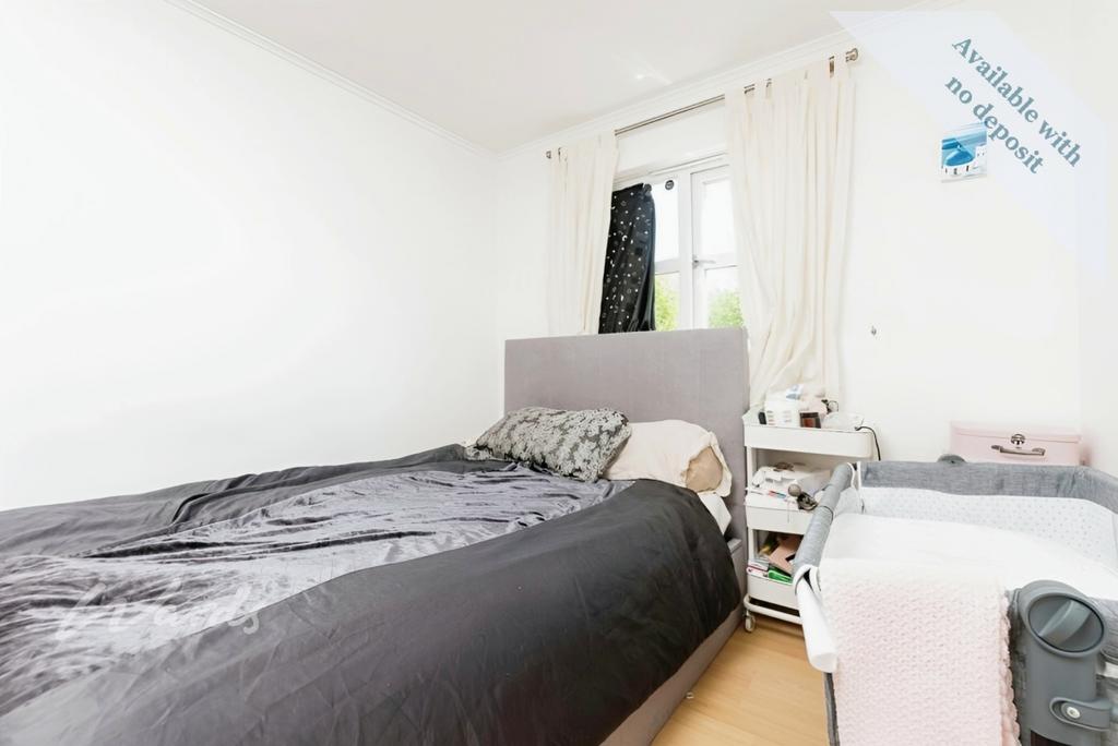 Court Greenhithe DA9 9PX 1 bed apartment to rent £1,100 pcm