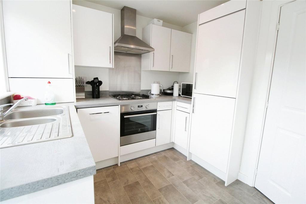 Martin Hunt Drive, Stanway... 3 bed semidetached house for sale £325,000