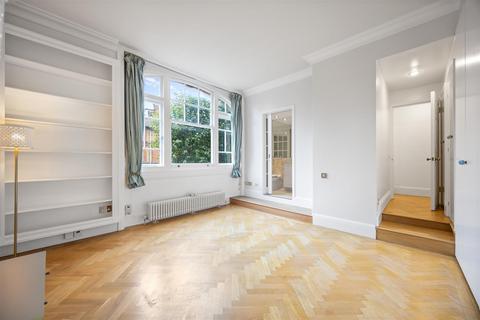 2 bedroom flat for sale, Primrose Hill Road, Primrose Hill NW3