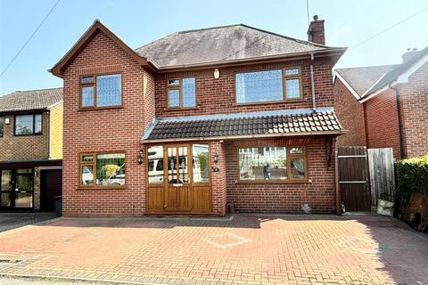 4 bedroom detached house for sale, Garden Avenue, Ilkeston