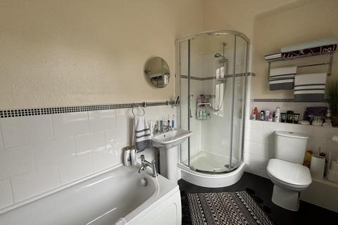 2 bedroom apartment to rent, Camden Court,  Brecon,  LD3