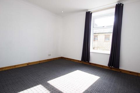 2 bedroom terraced house to rent, Browning Street, Hoddlesden,