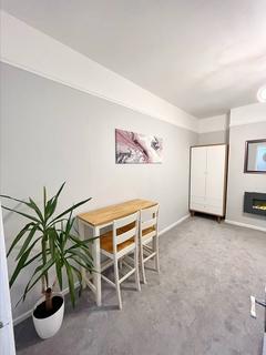 Studio for sale, Lower Oldfield Park, Bath BA2