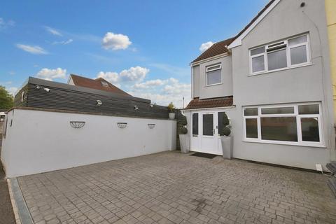 4 bedroom semi-detached house for sale, Wharnecliffe Gardens, Bristol