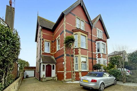 2 bedroom apartment for sale, Norfolk Road, Littlehampton BN17