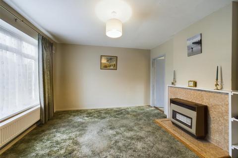 22 Buckmans Road, Crawley, RH11 7DR