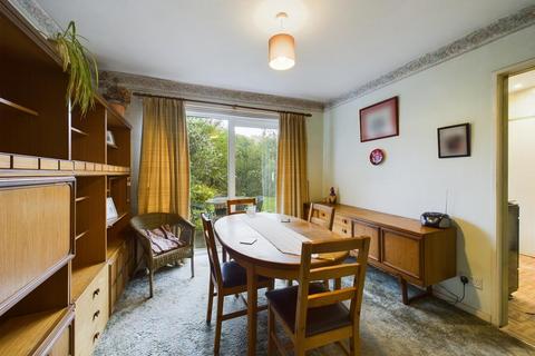 22 Buckmans Road, Crawley, RH11 7DR