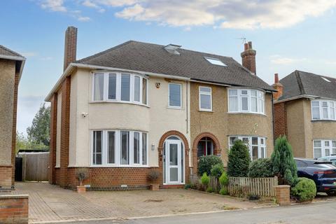 3 bedroom semi-detached house for sale, Gloucester Road, Milton Keynes