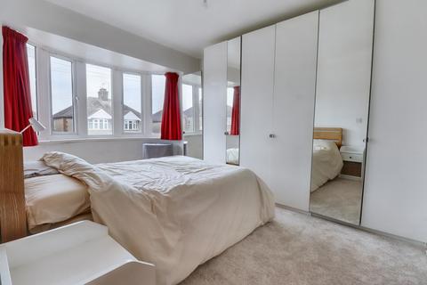 69 Gloucester Road, Wolverton, Milton Keynes, MK12 5EA