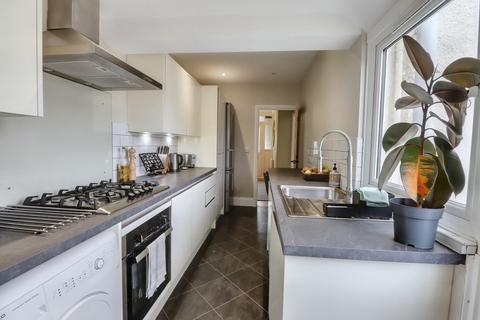 69 Gloucester Road, Wolverton, Milton Keynes, MK12 5EA