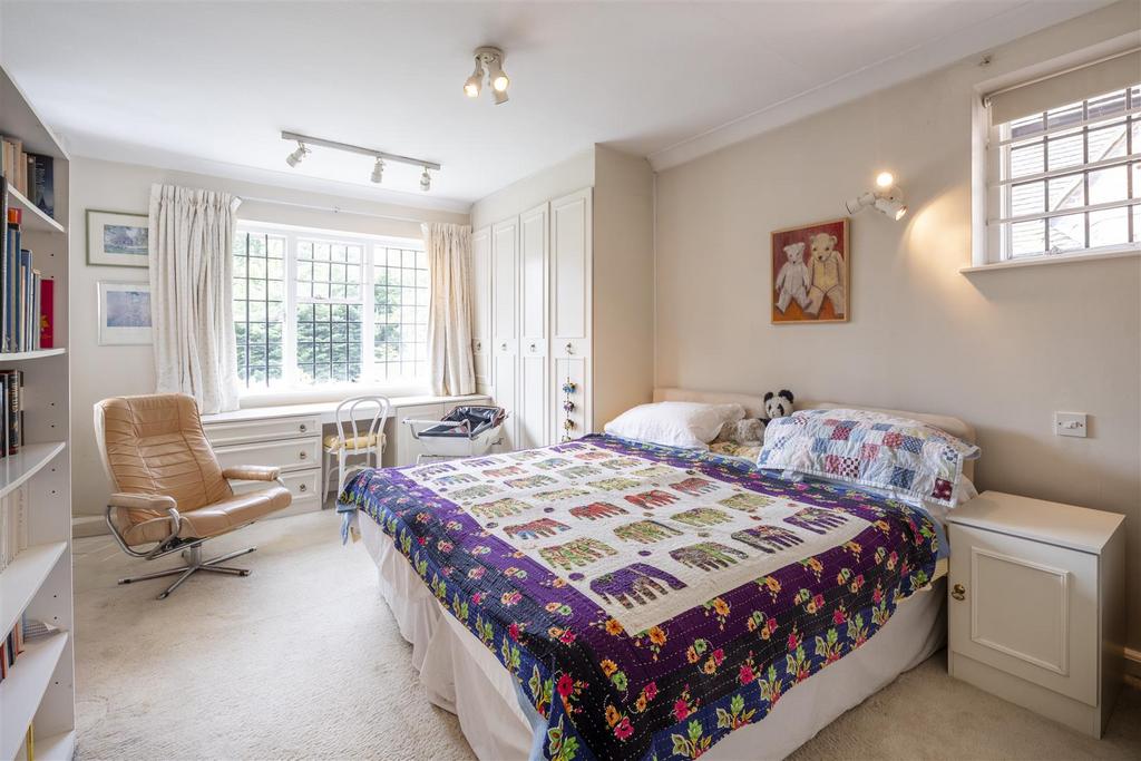 7112 019.jpg