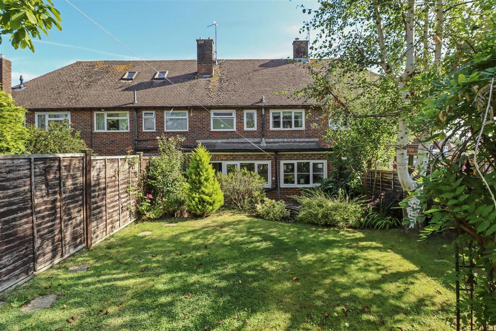 Hawkswood Drive, Hailsham 3 bed house for sale £325,000