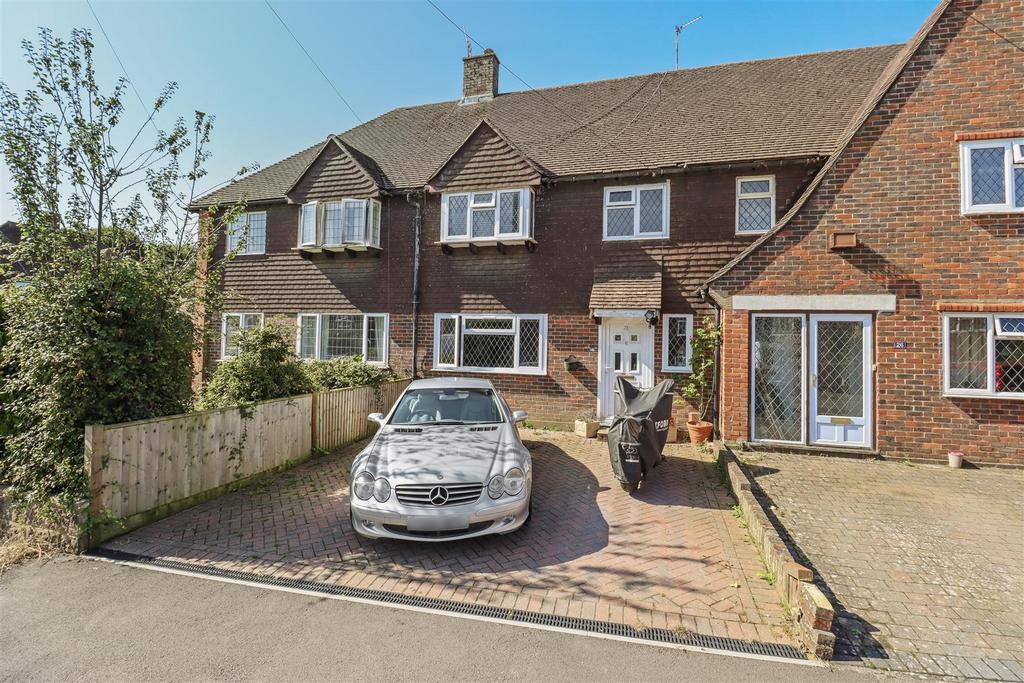 Hawkswood Drive, Hailsham 3 bed house for sale £325,000